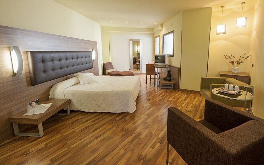 Hotel 布鲁奇 外观 照片