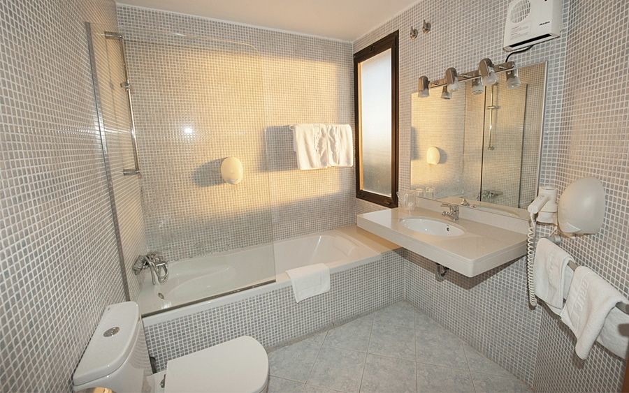 Hotel 布鲁奇 外观 照片